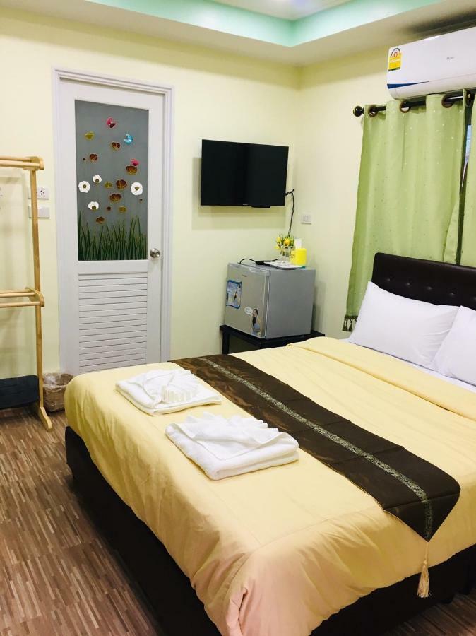 River Hill Side 渡假村 2*